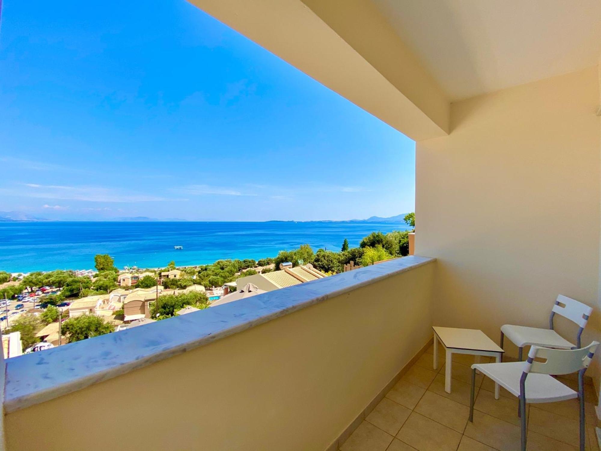 Luxury Villa Akti Barbati 2 With Private Pool By Dadovillas Pyrgi  Екстер'єр фото